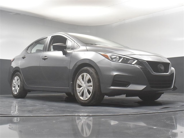 Vehicle image 11 of 48
