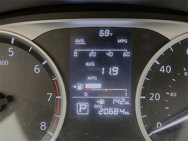 Vehicle image 15 of 32