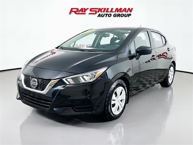 Vehicle image 1 of 32