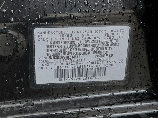 Vehicle image 27 of 32