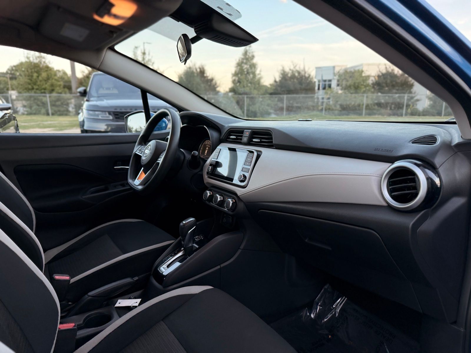 2021 Nissan Versa SV Image 21 of 31