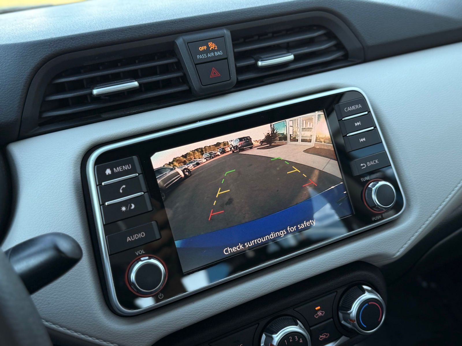 2021 Nissan Versa SV Image 28 of 31