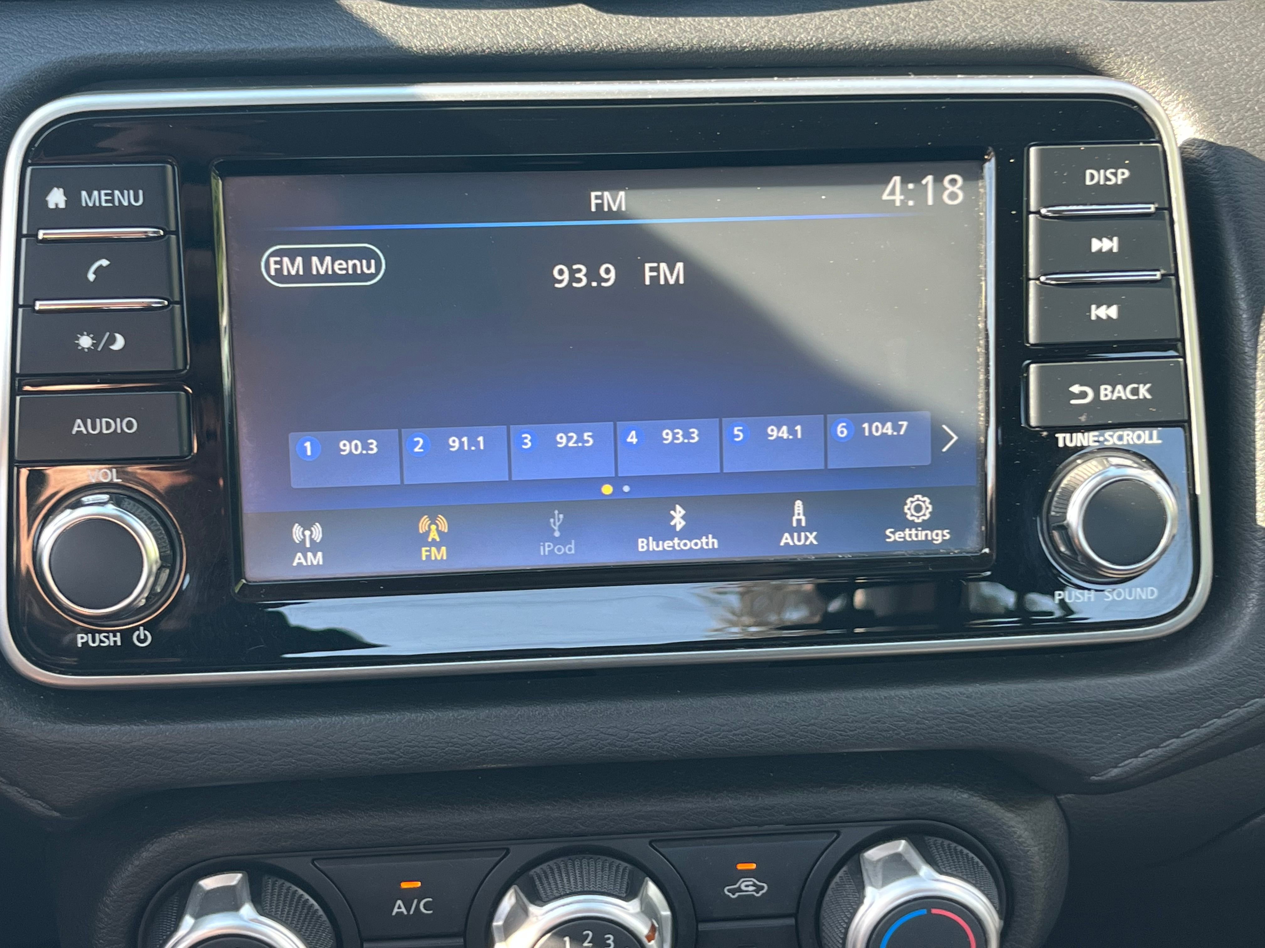 Vehicle image 52 of 68
