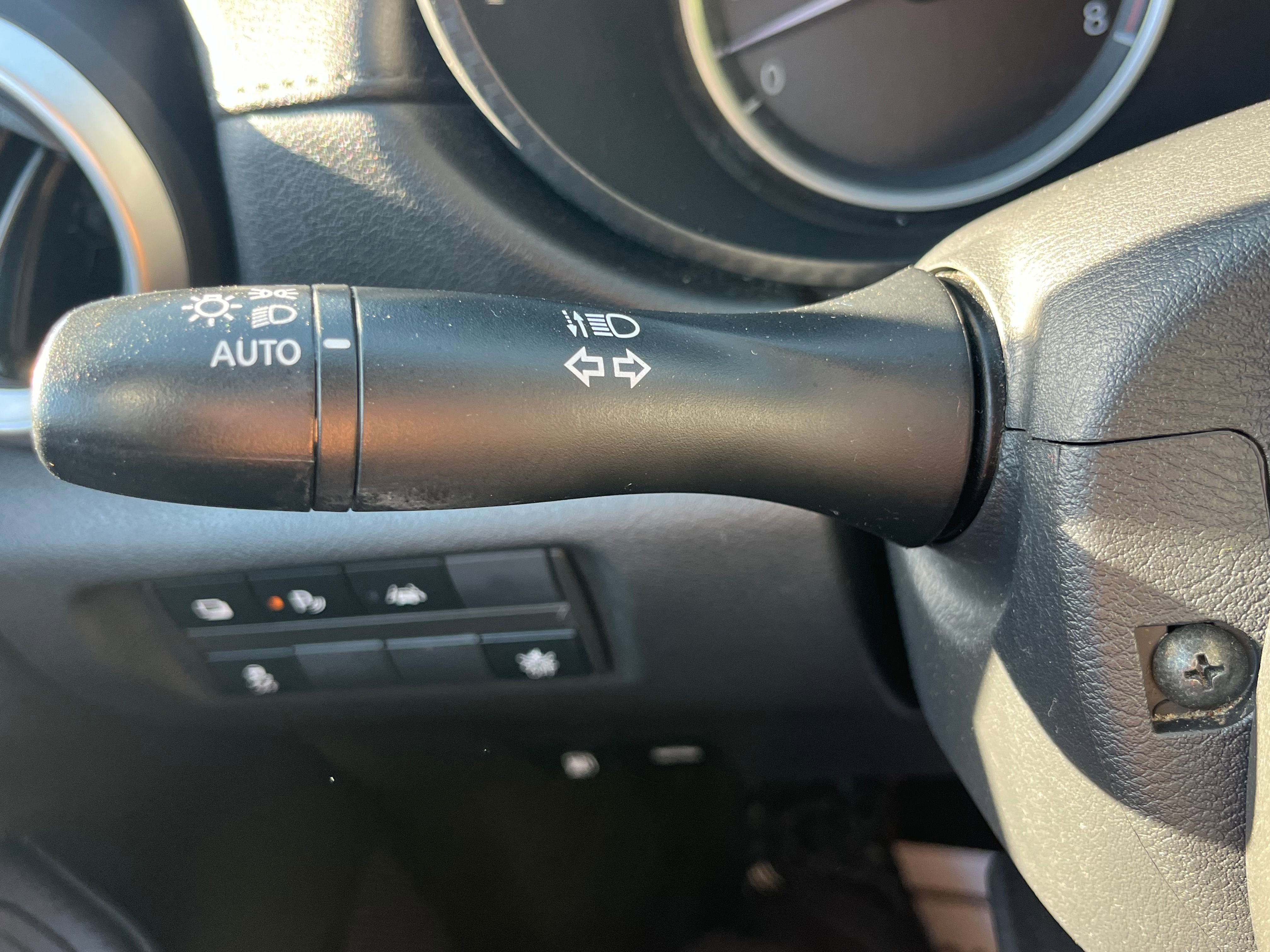 Vehicle image 38 of 68