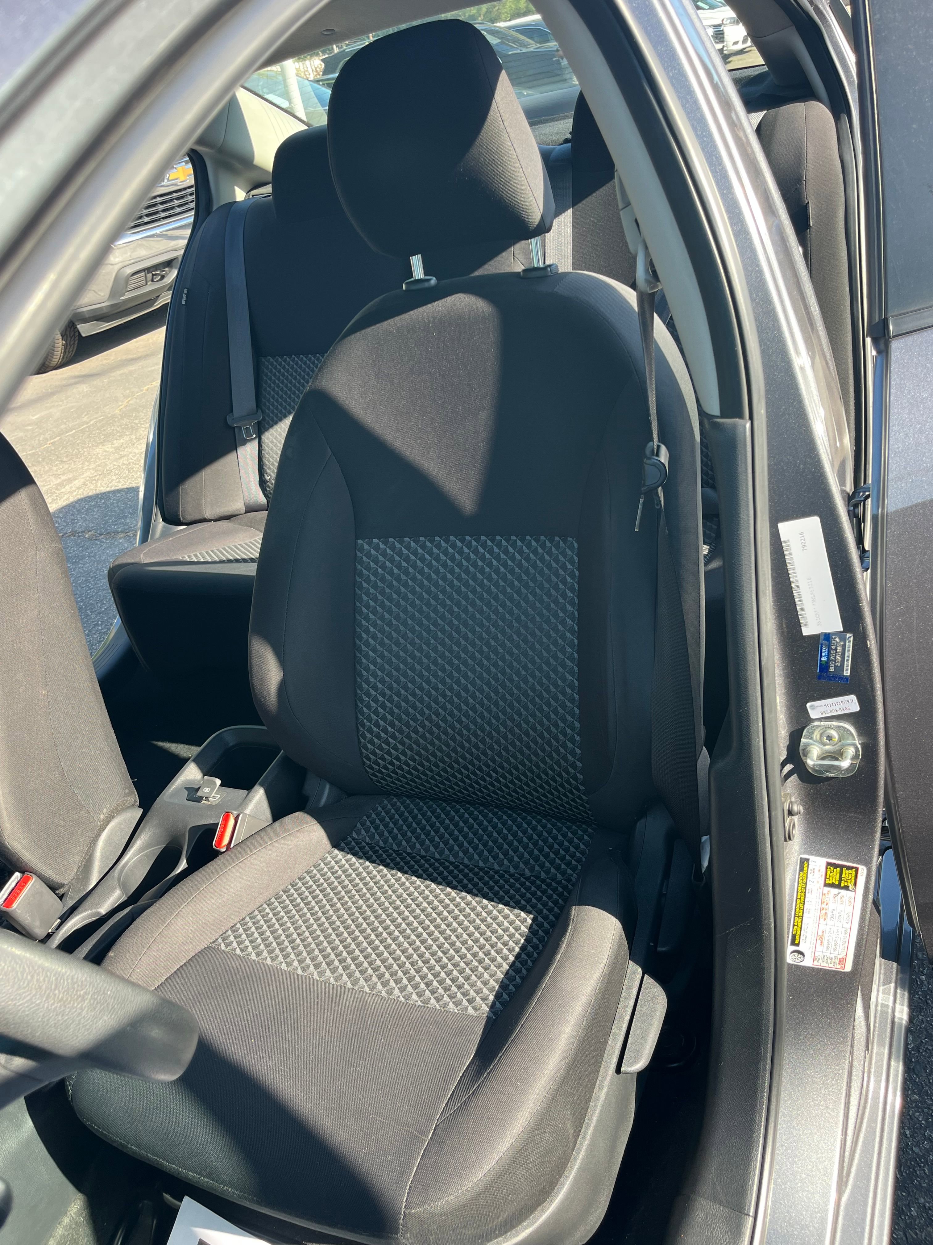 Vehicle image 20 of 68