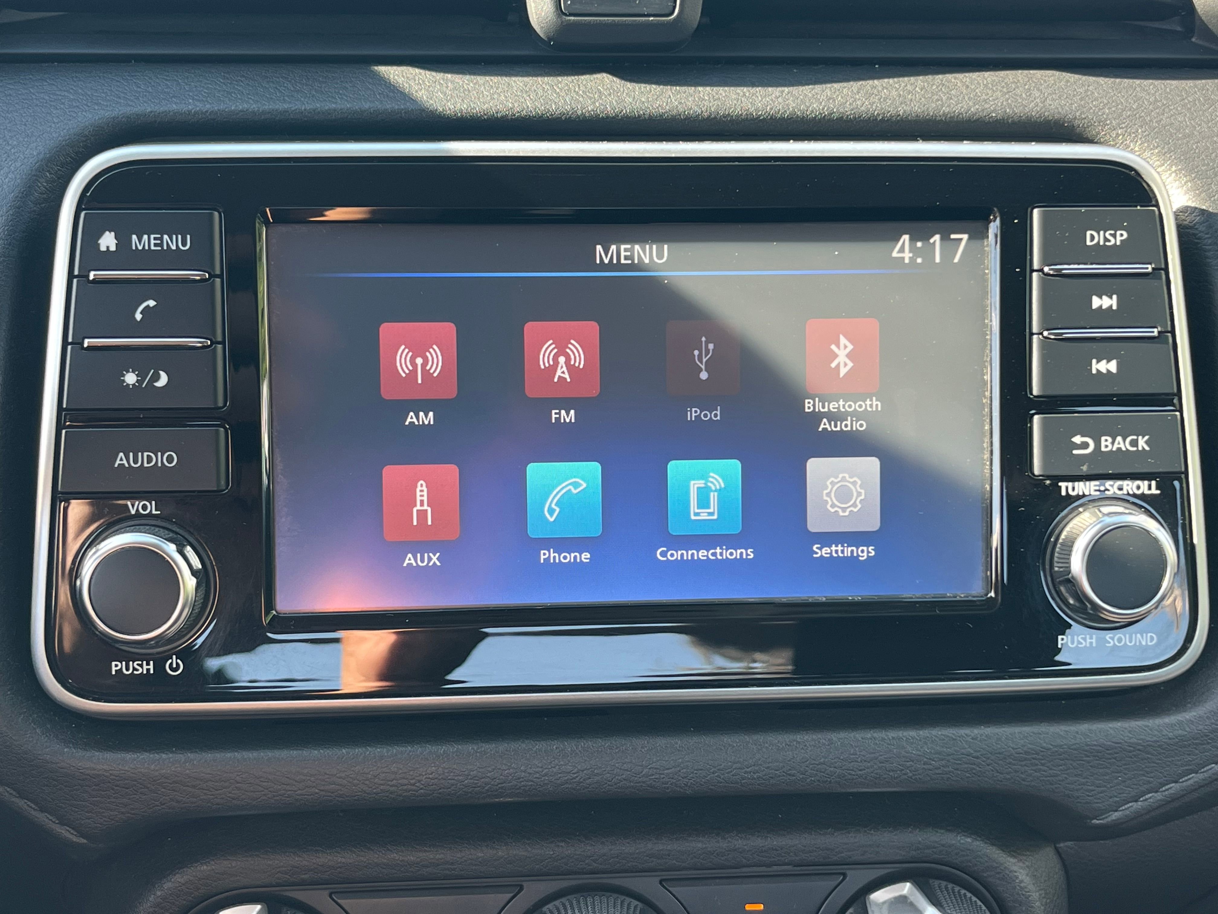 Vehicle image 50 of 68