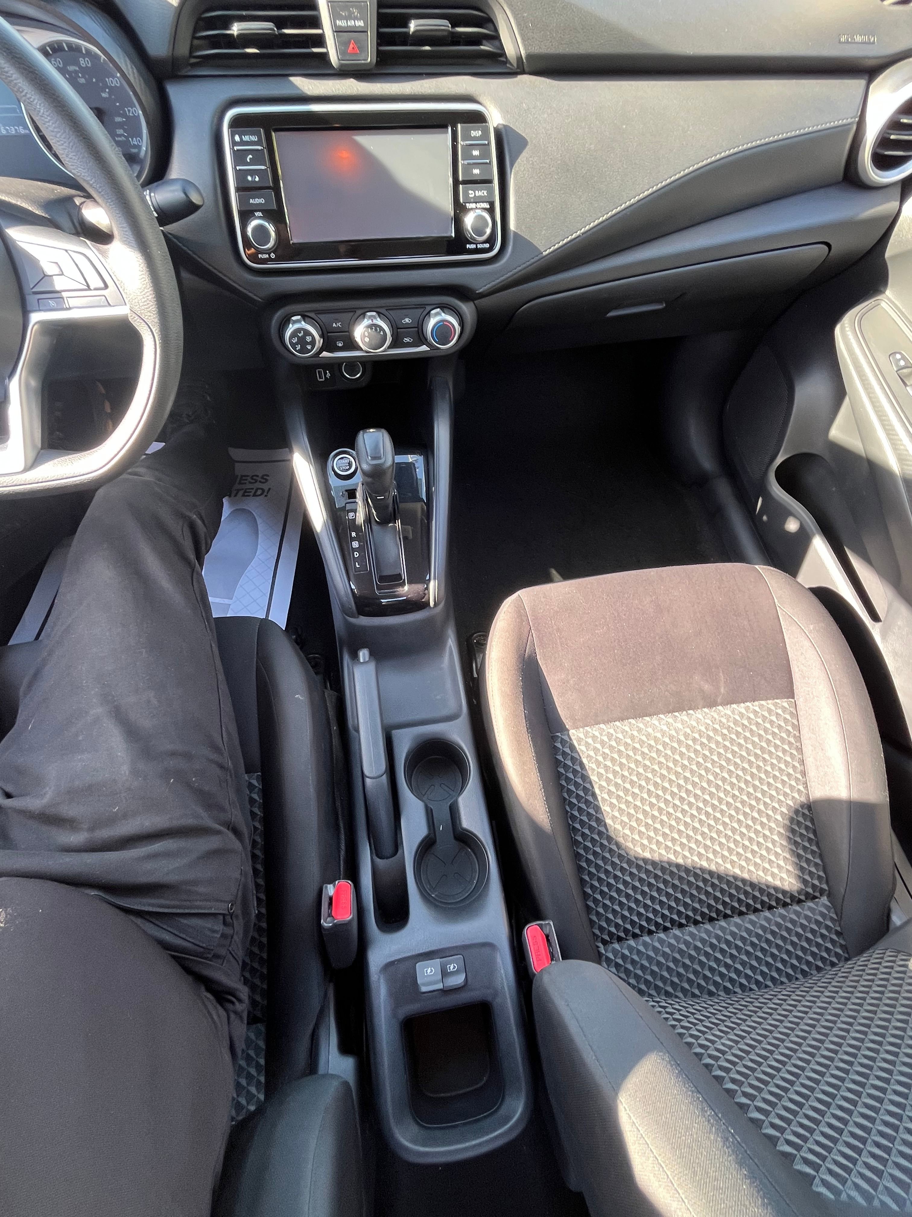 Vehicle image 36 of 68