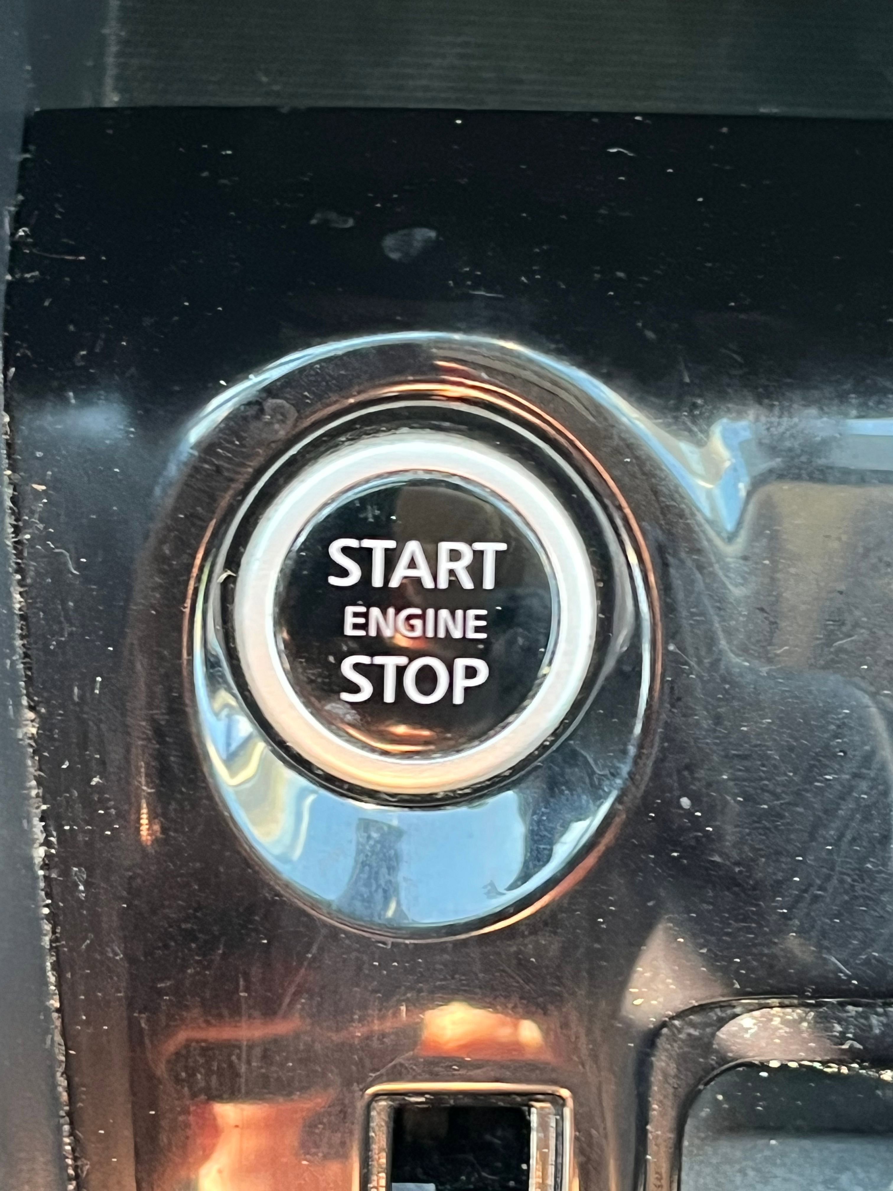 Vehicle image 47 of 68