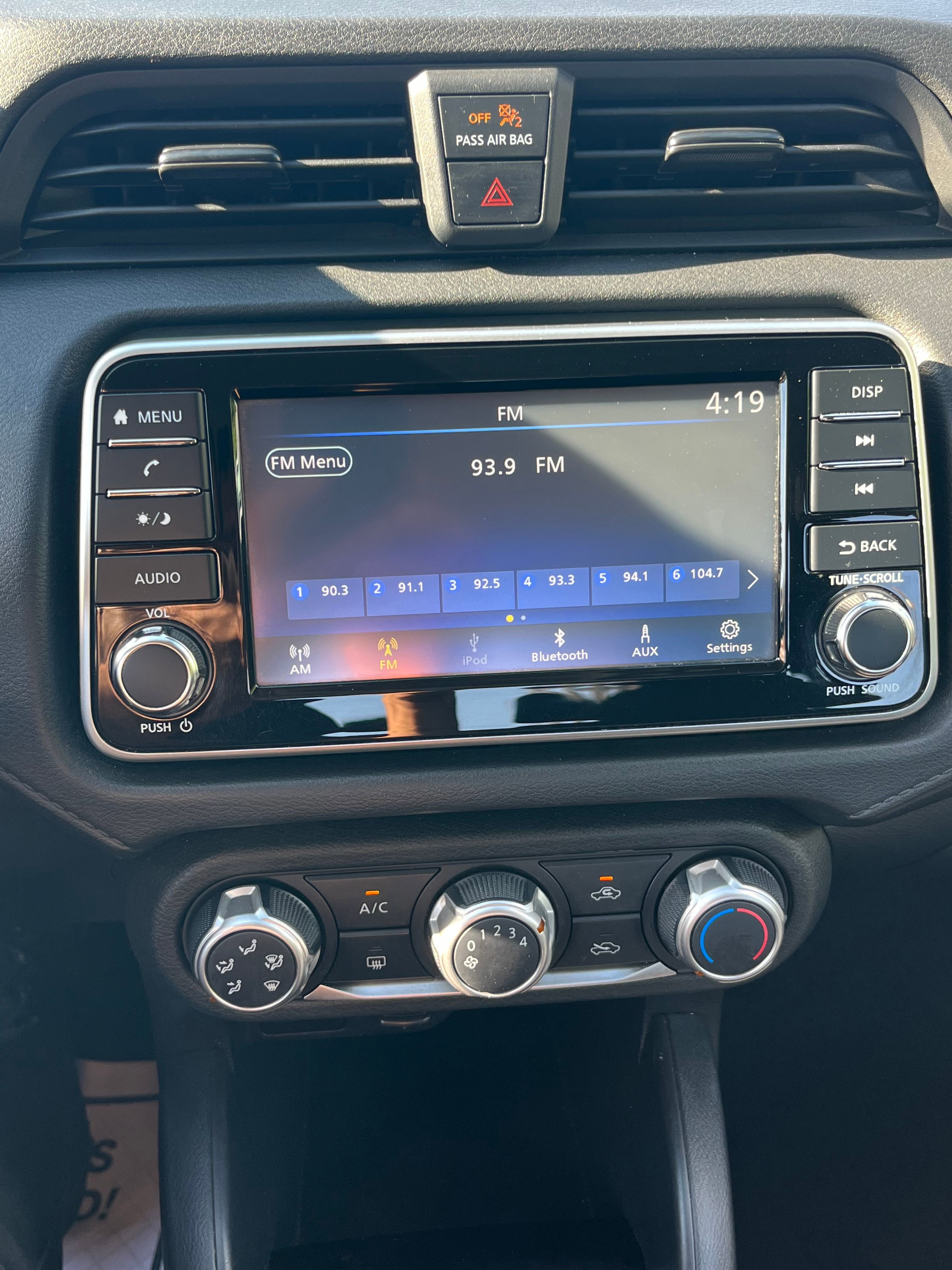 Vehicle image 58 of 68