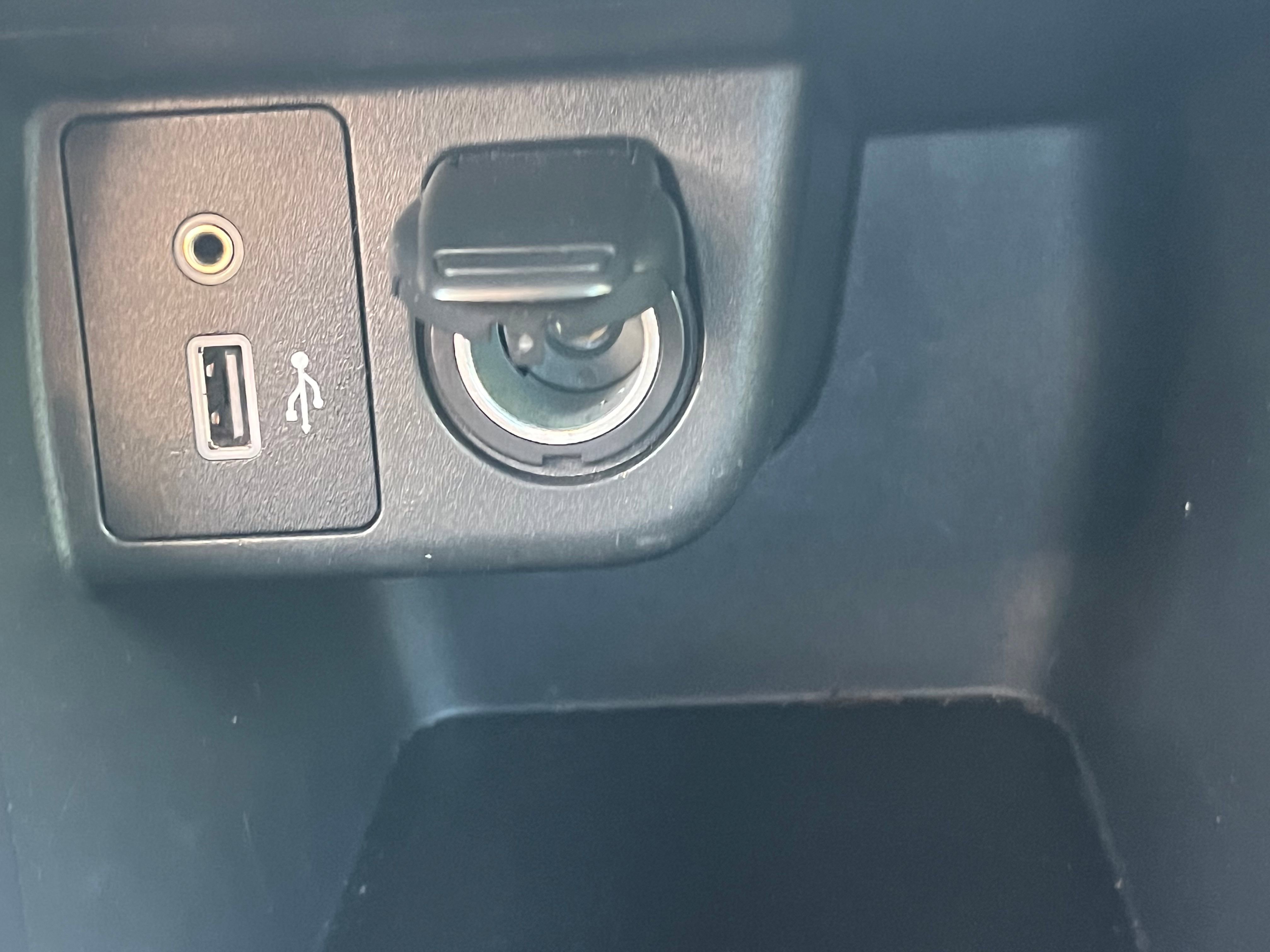 Vehicle image 45 of 68