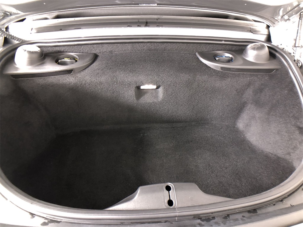 2021 Porsche 718 Boxster S Image 11 of 28