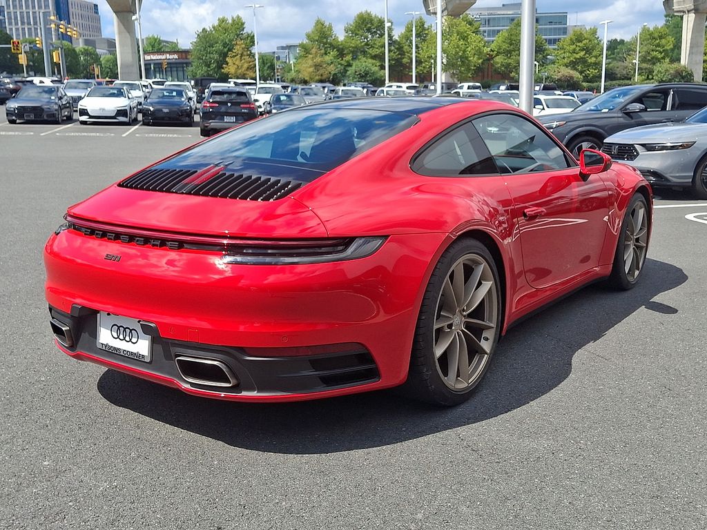 2021 Porsche 911 Carrera Image 1 of 31