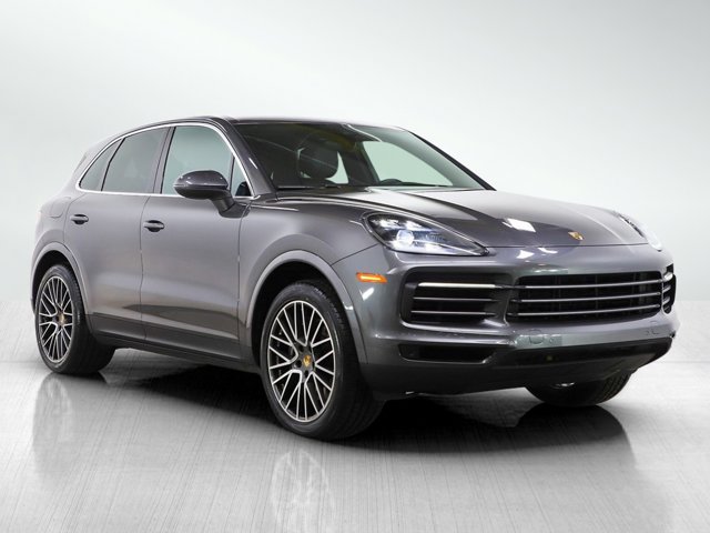2021 Porsche Cayenne Base Image 3 of 31