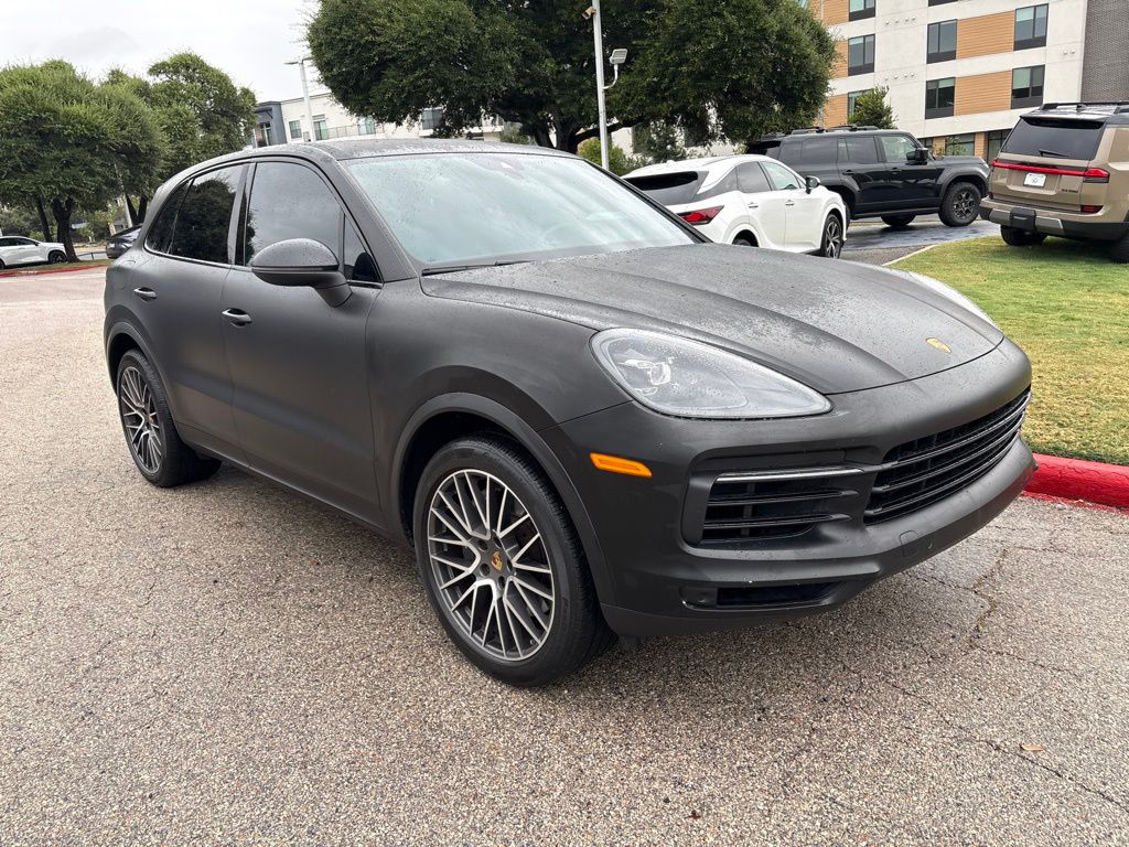2021 Porsche Cayenne Base Image 3 of 20