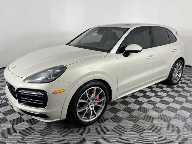 2021 Porsche Cayenne GTS Image 1 of 29