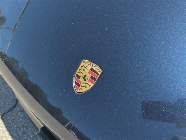 2021 Porsche Macan Base Image 30 of 35