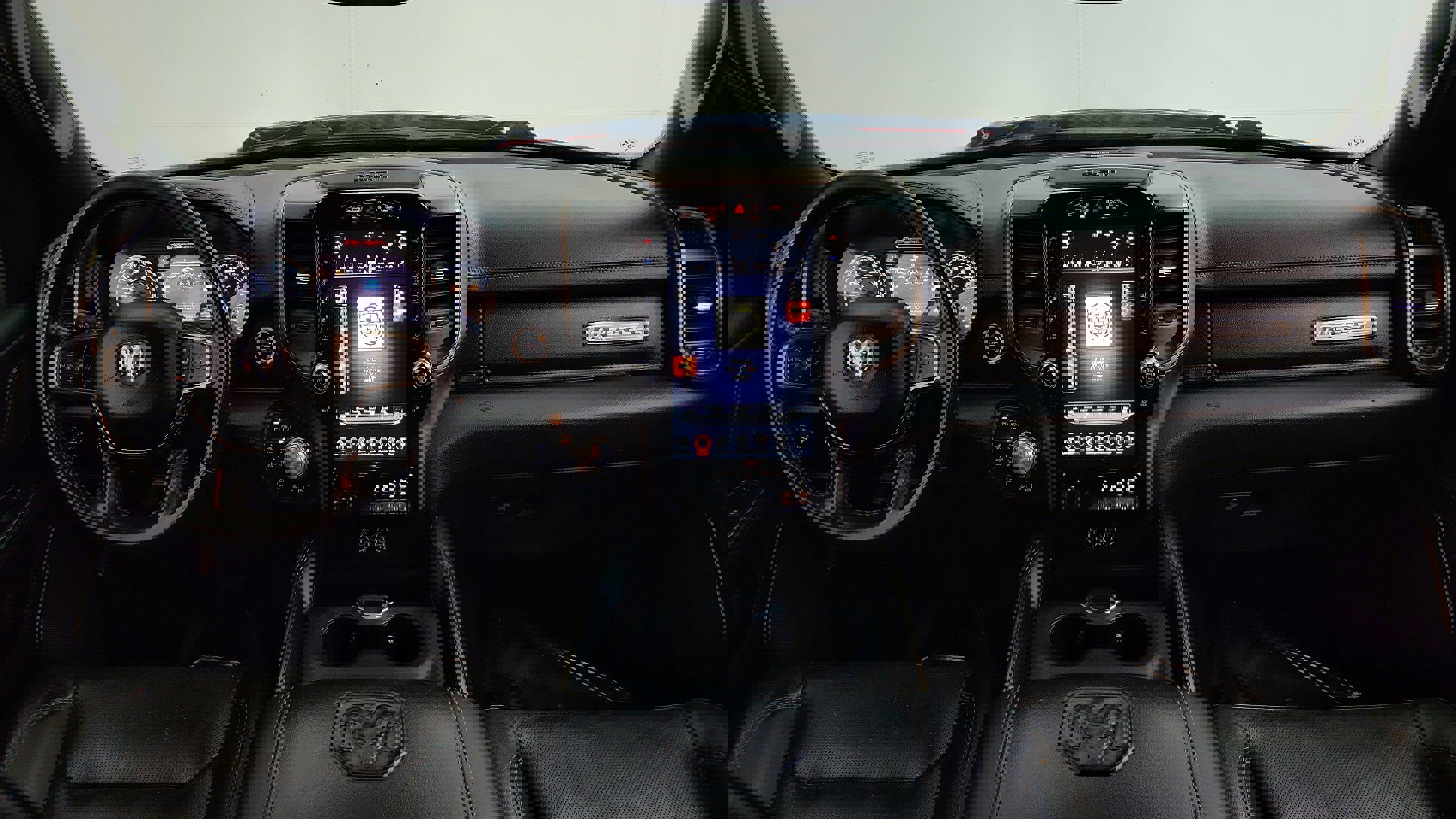 Vehicle image 21 of 35
