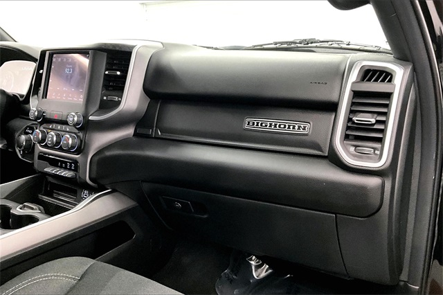 Vehicle image 12 of 34