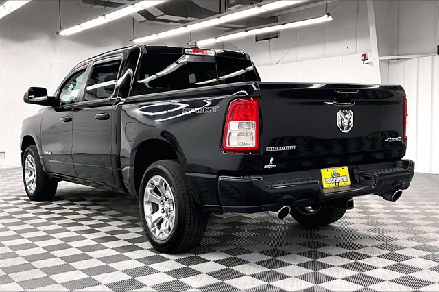 Vehicle image 5 of 34