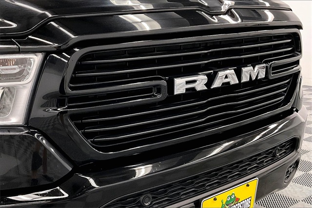Vehicle image 29 of 34