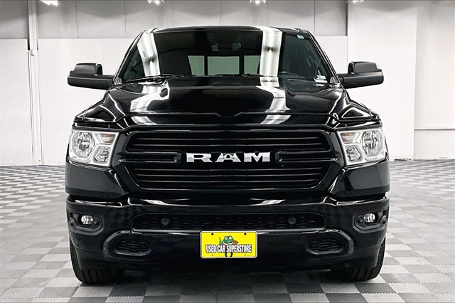 Vehicle image 2 of 34