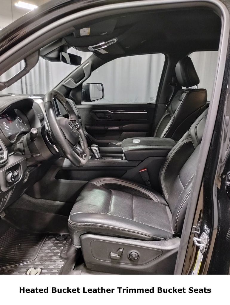 Vehicle image 10 of 53