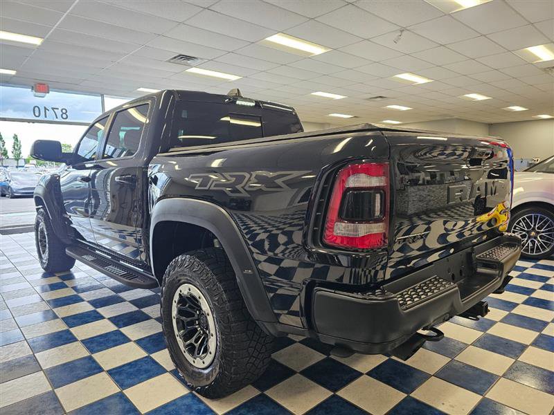 Vehicle image 5 of 29