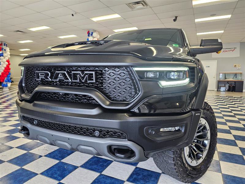 Vehicle image 7 of 29