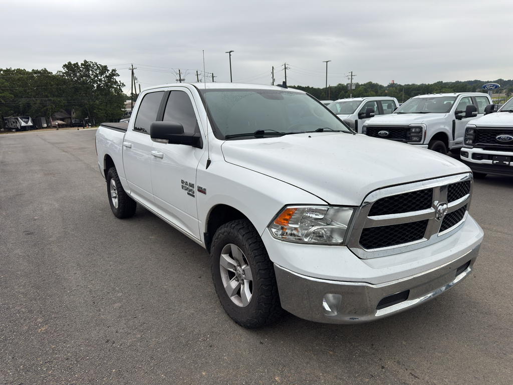 2021 Ram 1500 Classic SLT Image 3 of 15