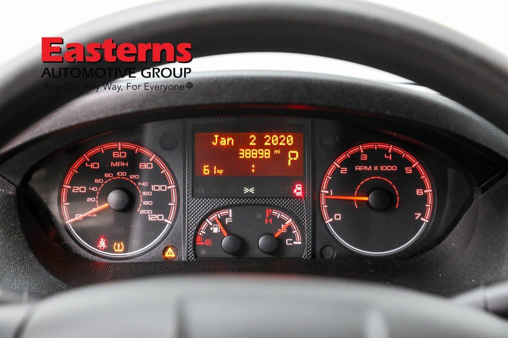 Vehicle image 46 of 60