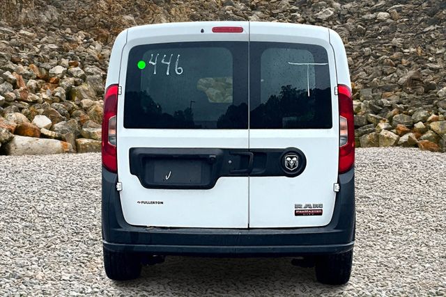 Vehicle image 5 of 33
