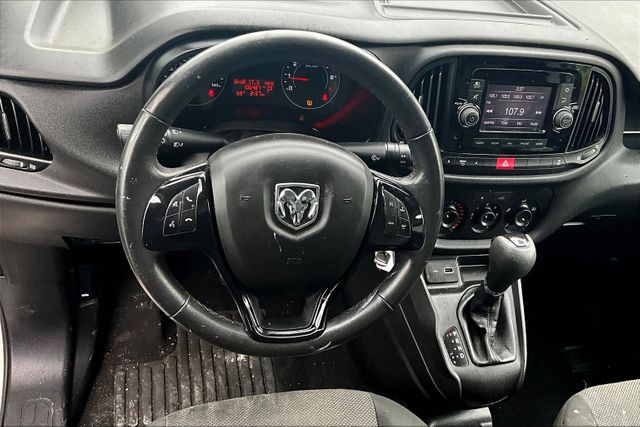 Vehicle image 7 of 33