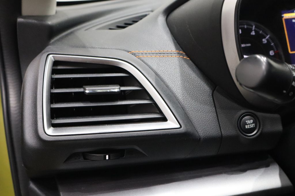 Vehicle image 15 of 38