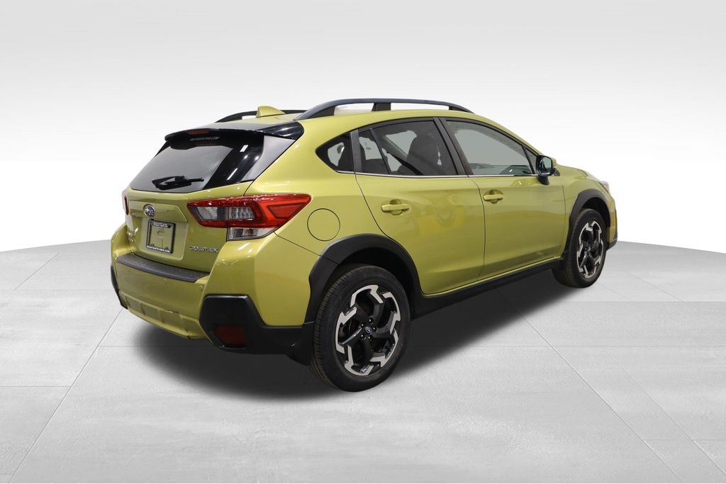 Vehicle image 4 of 38