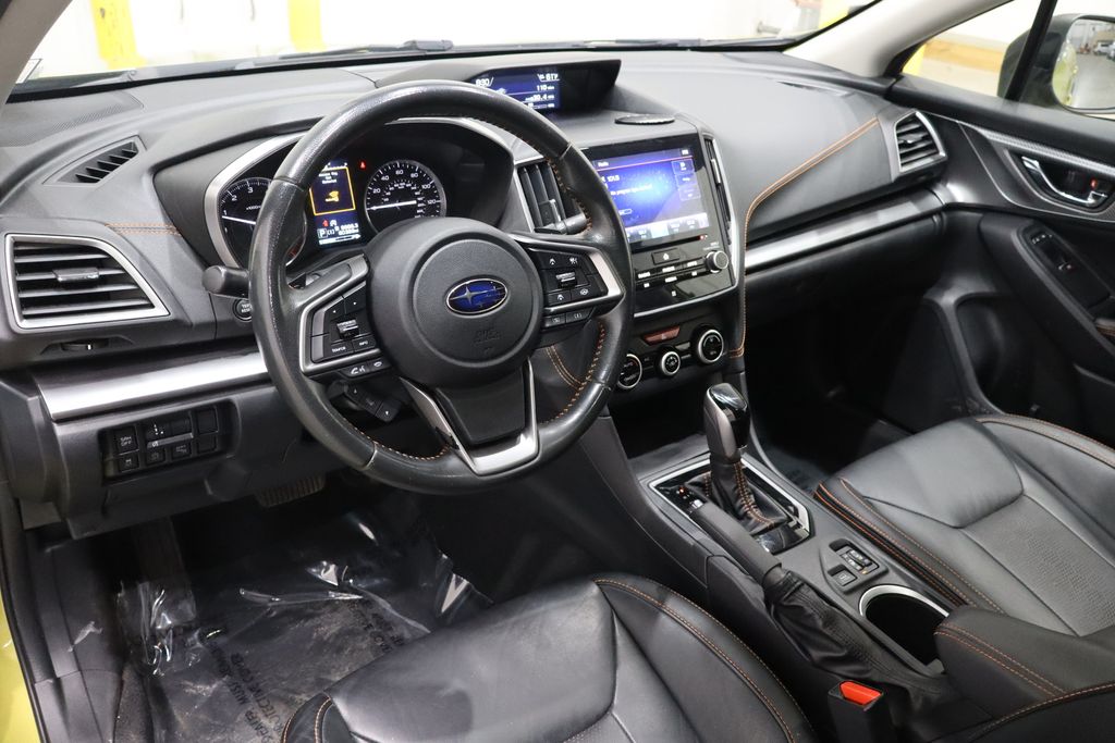 Vehicle image 19 of 38