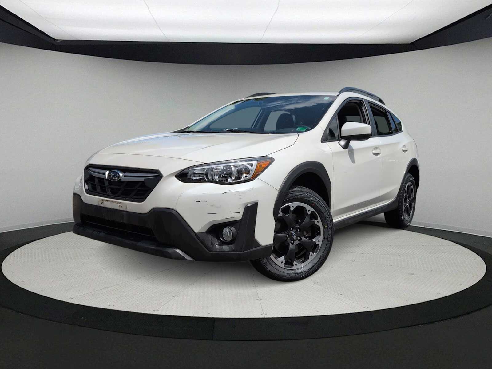 2021 Subaru Crosstrek Premium Image 2 of 30