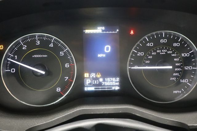 Vehicle image 18 of 40