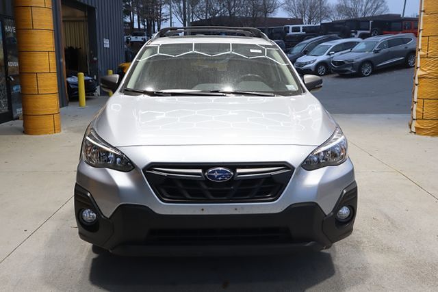 Vehicle image 2 of 40