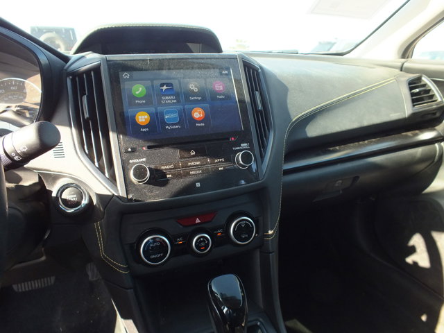 Vehicle image 12 of 18