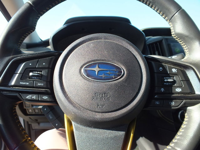Vehicle image 10 of 18
