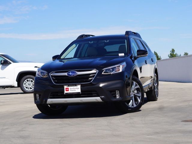 2021 Subaru Outback Limited Image 2 of 40
