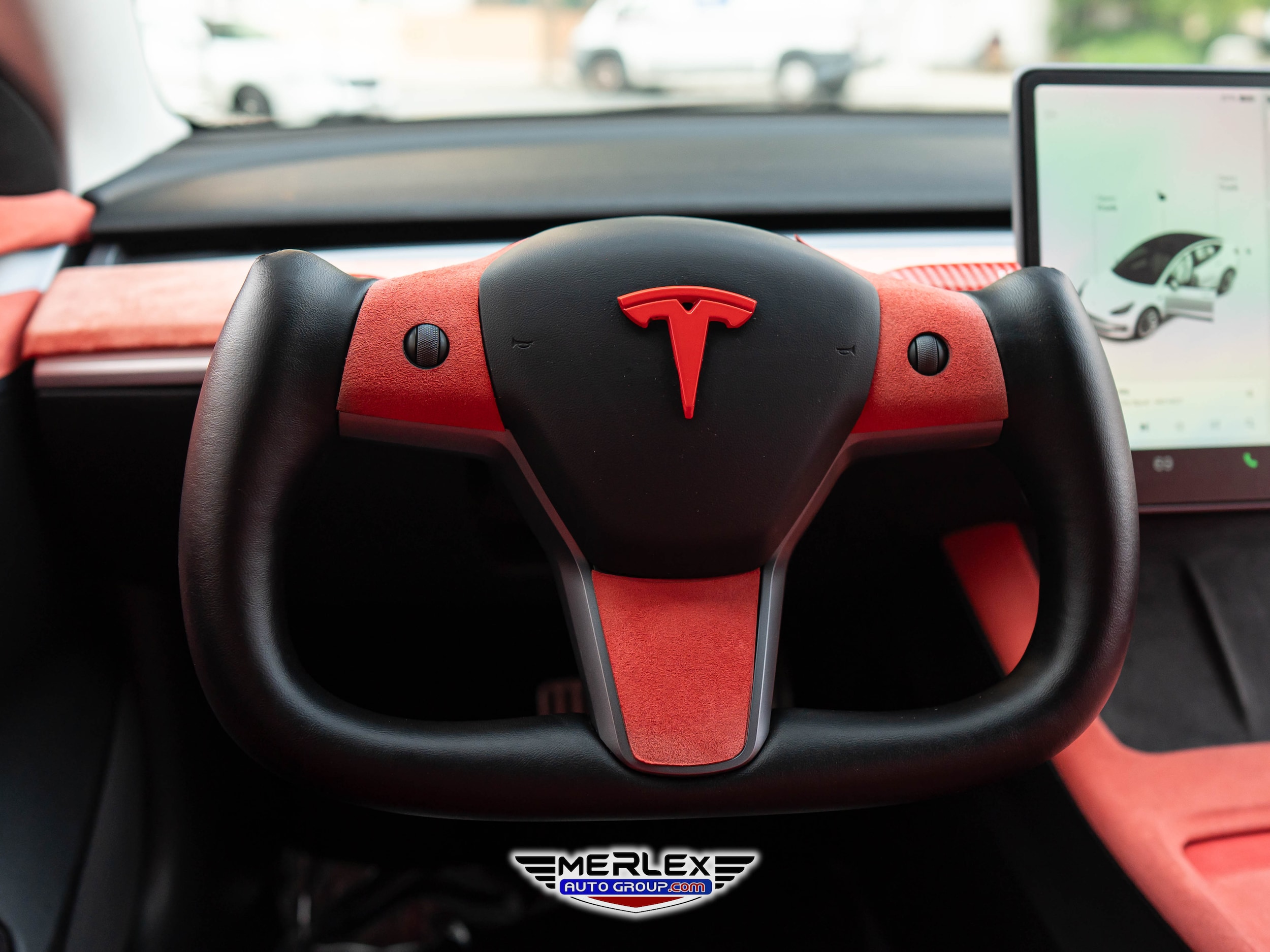 Vehicle image 21 of 49