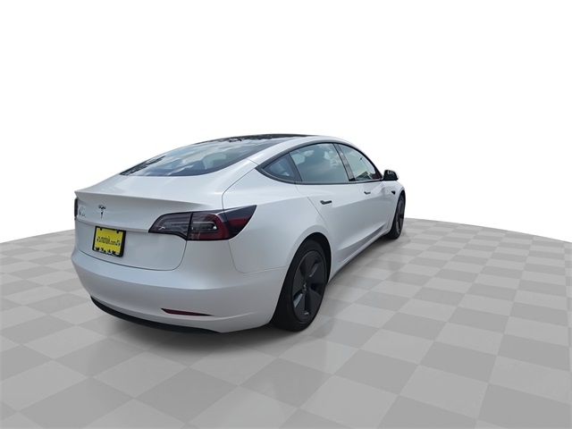 Vehicle image 6 of 33