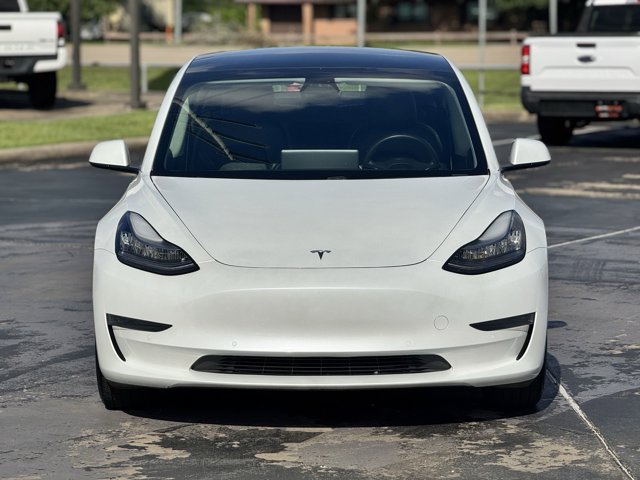 Vehicle image 2 of 23