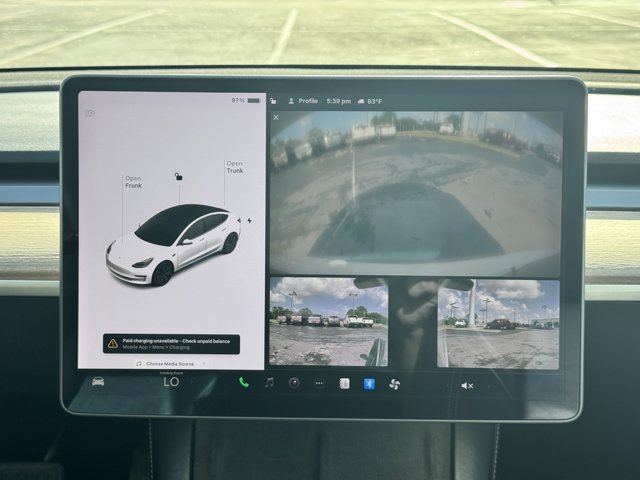Vehicle image 20 of 23