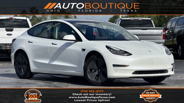 Vehicle image 4 of 23