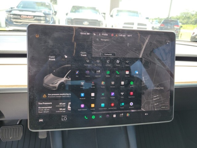 Vehicle image 15 of 35