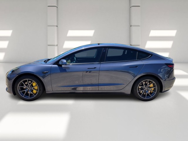 Vehicle image 6 of 35