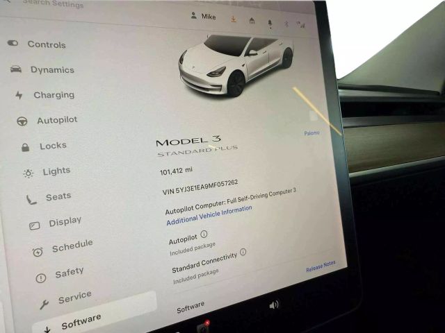 Vehicle image 15 of 15