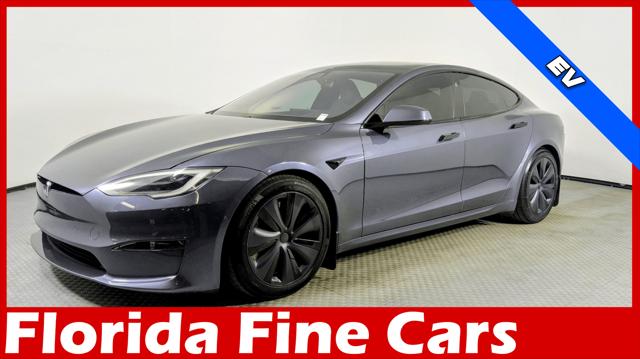 2021 Tesla Model S Long Range Image 2 of 40